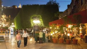 guanajuato1 - メキシコのプライベートツアー | MCT メキシコの世界遺産グアナファト中心部の夜景