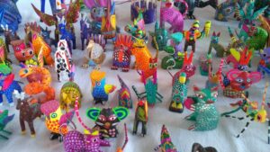 Alebrijes2 - メキシコのプライベートツアー | MCT