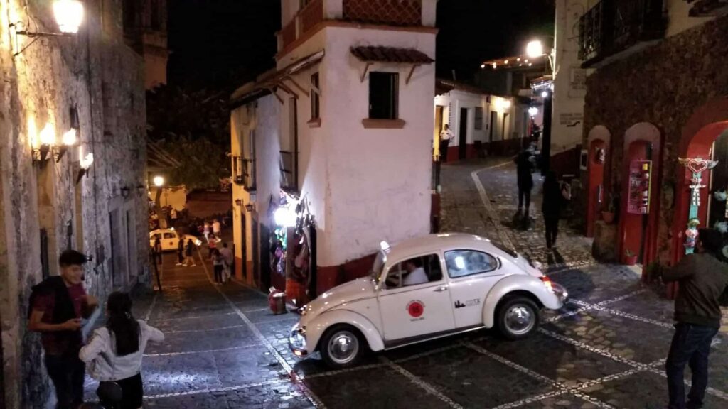 Taxco Vocho - メキシコのプライベートツアー | MCT