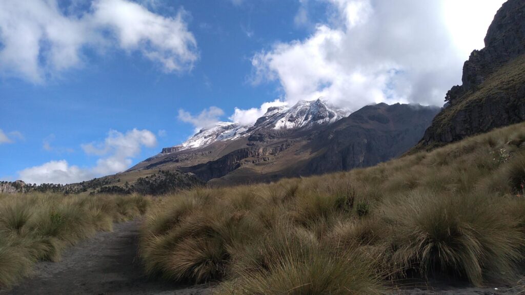 Izta28 - メキシコのプライベートツアー | MCT メキシコのイスタシワトル山