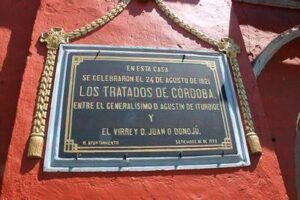 Tratados-de-Córdoba Placa - メキシコのプライベートツアー | MCT