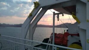 Ferry La Paz - メキシコのプライベートツアー | MCT