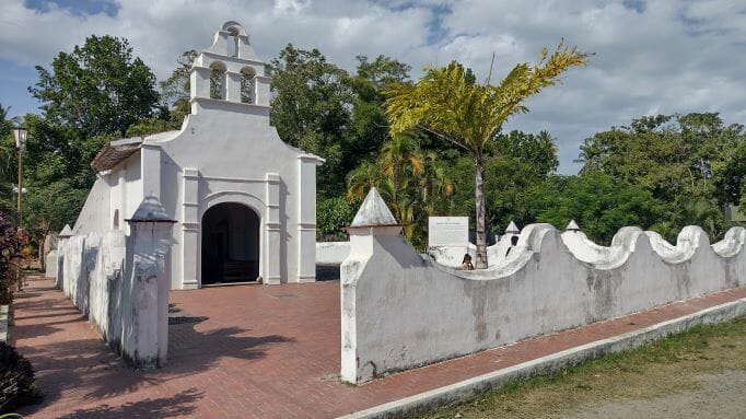 現存するアメリカ大陸最古の教会ロサリオ