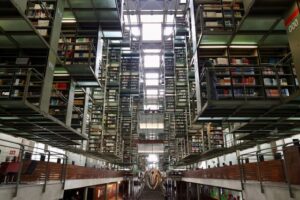 hirokisama2 - メキシコのプライベートツアー | MCT 近代的な図書館