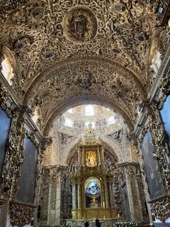 Capilla Rosario Puebla - メキシコのプライベートツアー | MCT メキシコのプエブラ市歴史地区にあるロサリオチャペル