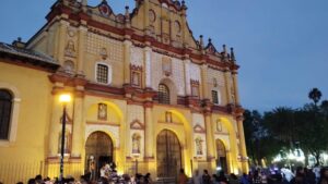 Sancristobal centro - メキシコのプライベートツアー | MCT チアパスのサンクリストバル