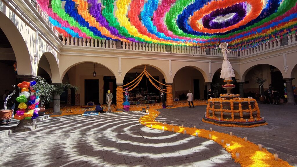 メキシコの死者の日の祭壇