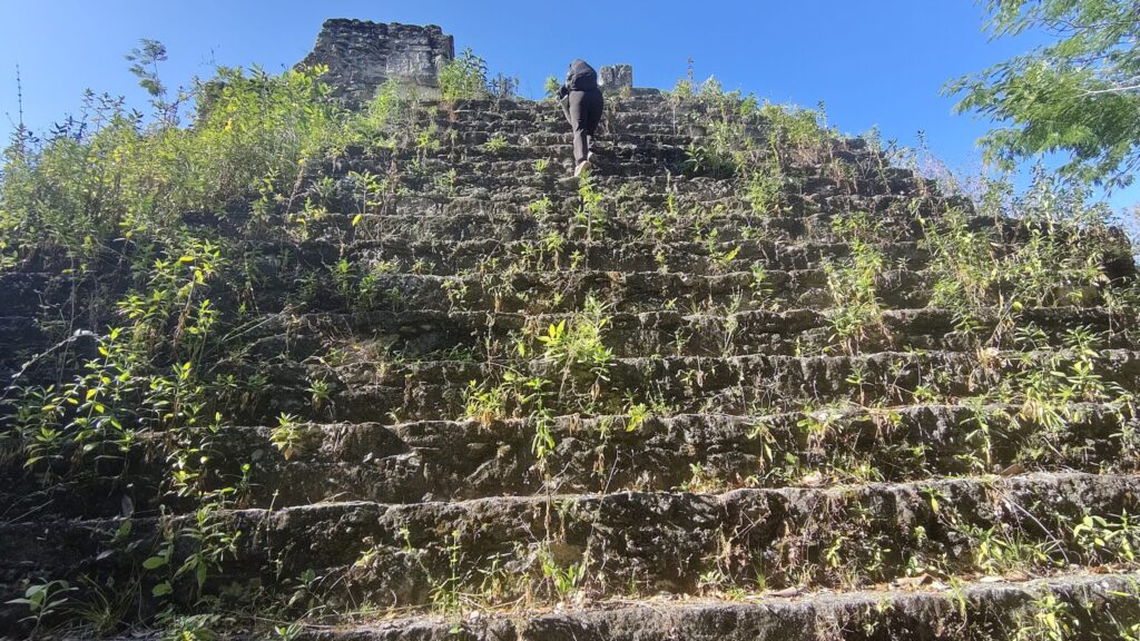 TYsama 4 Riobec - メキシコのプライベートツアー | MCT マヤ文明のリオベク遺跡