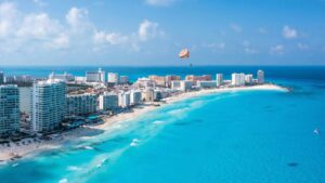 Cancun hotel zone - メキシコのプライベートツアー | MCT カンクンの青い海