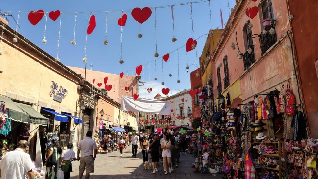 メキシコの世界遺産ケレタロ市中心部歴史地区