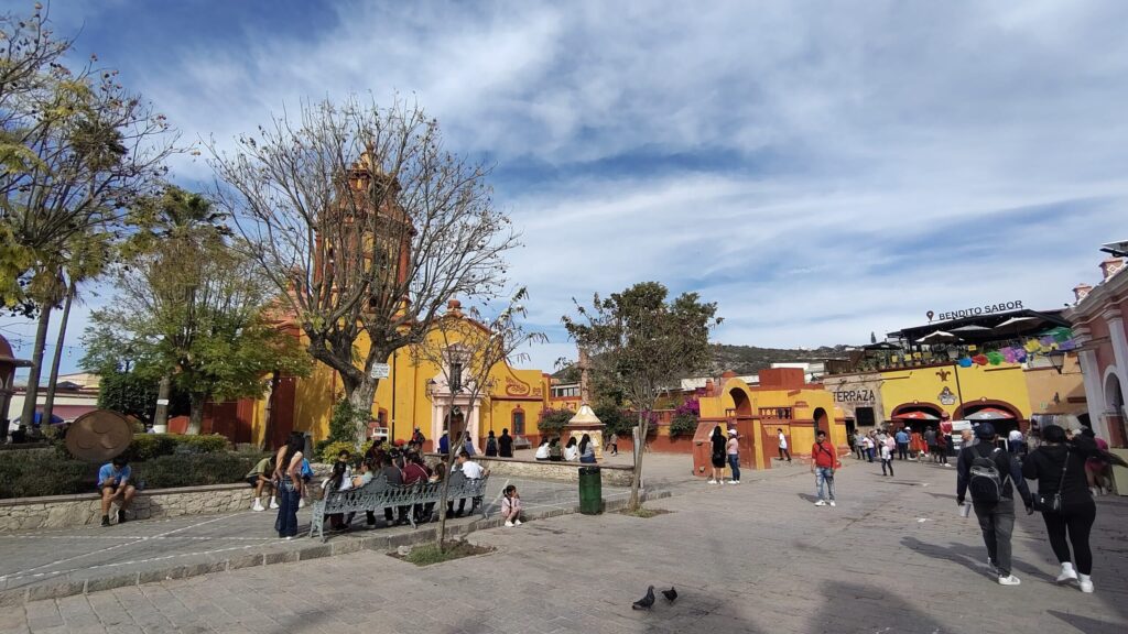 メキシコのケレタロ州ベルナルの街中