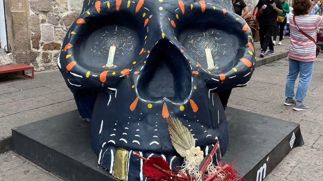 Carabela Oaxaca - メキシコのプライベートツアー | MCT メキシコの死者の日のガイコツ