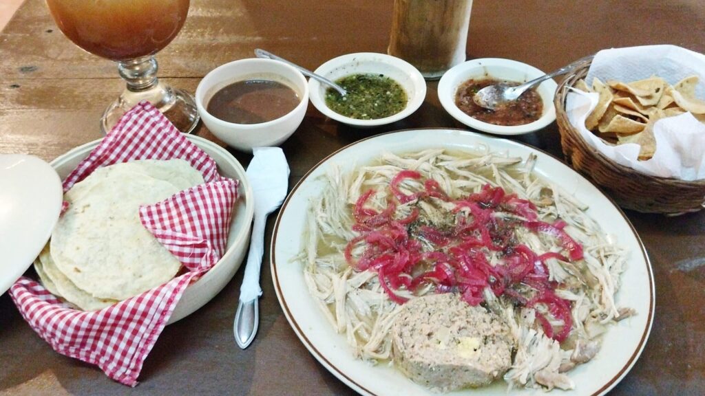 ユカタン地方のメキシコ料理レジェノブランコ